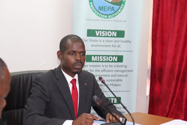 Ministry takes bold steps on thin plastics