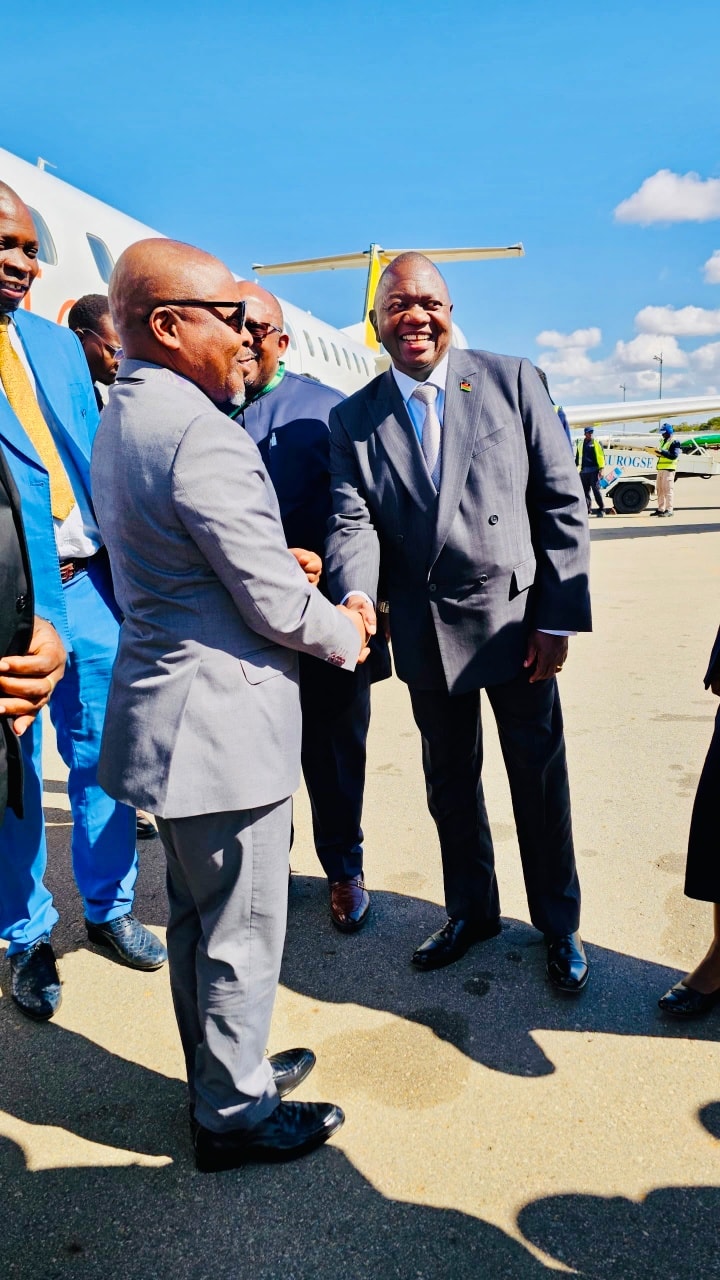 Malawi Vice President Usi arrives in Victoria Falls for COP15