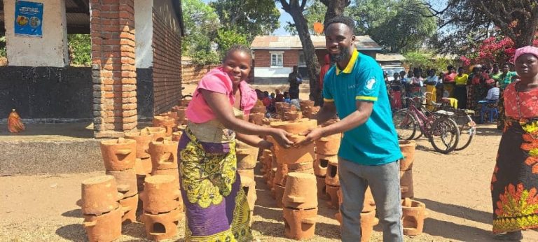 Fuel-efficient stove project wins praise in Ntcheu