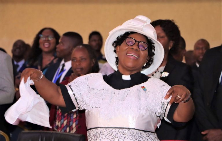 Ansah attends Mega Sunday Prayers at PICC in Lilongwe