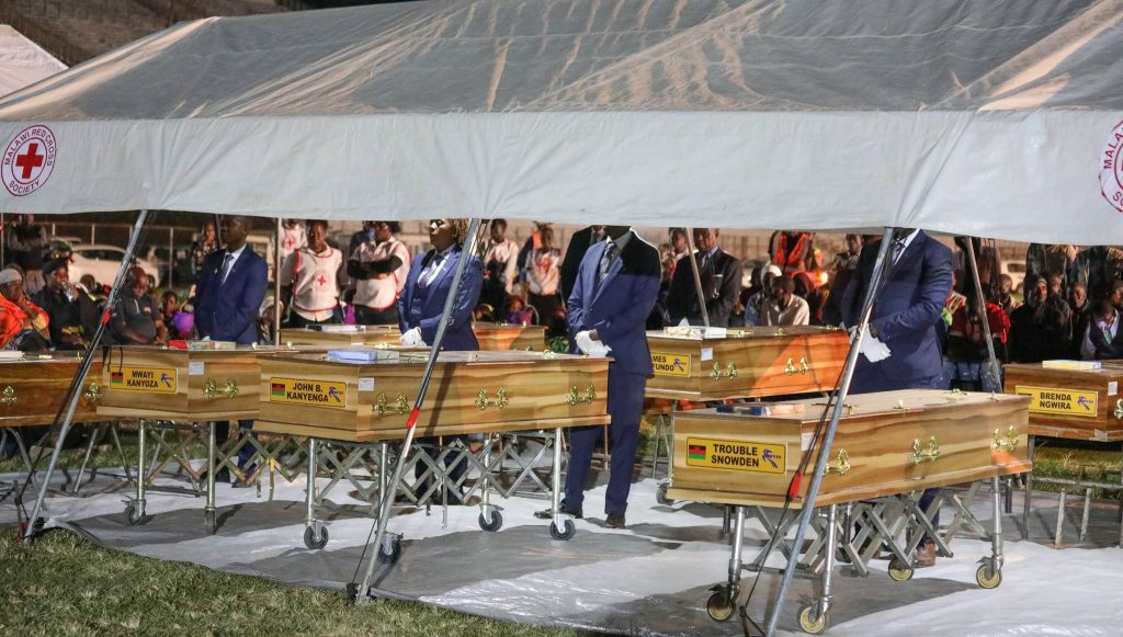 Remains of 15 Malawians who died in Zimbabwe accident returns home