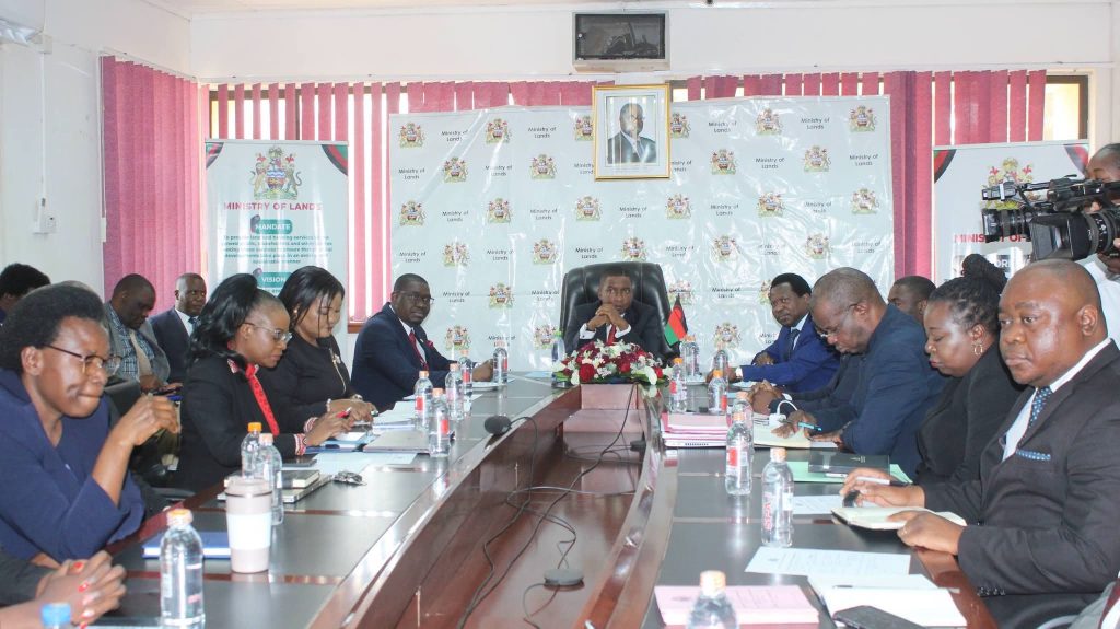 Land Fraud to be Dealt with Strong Measures